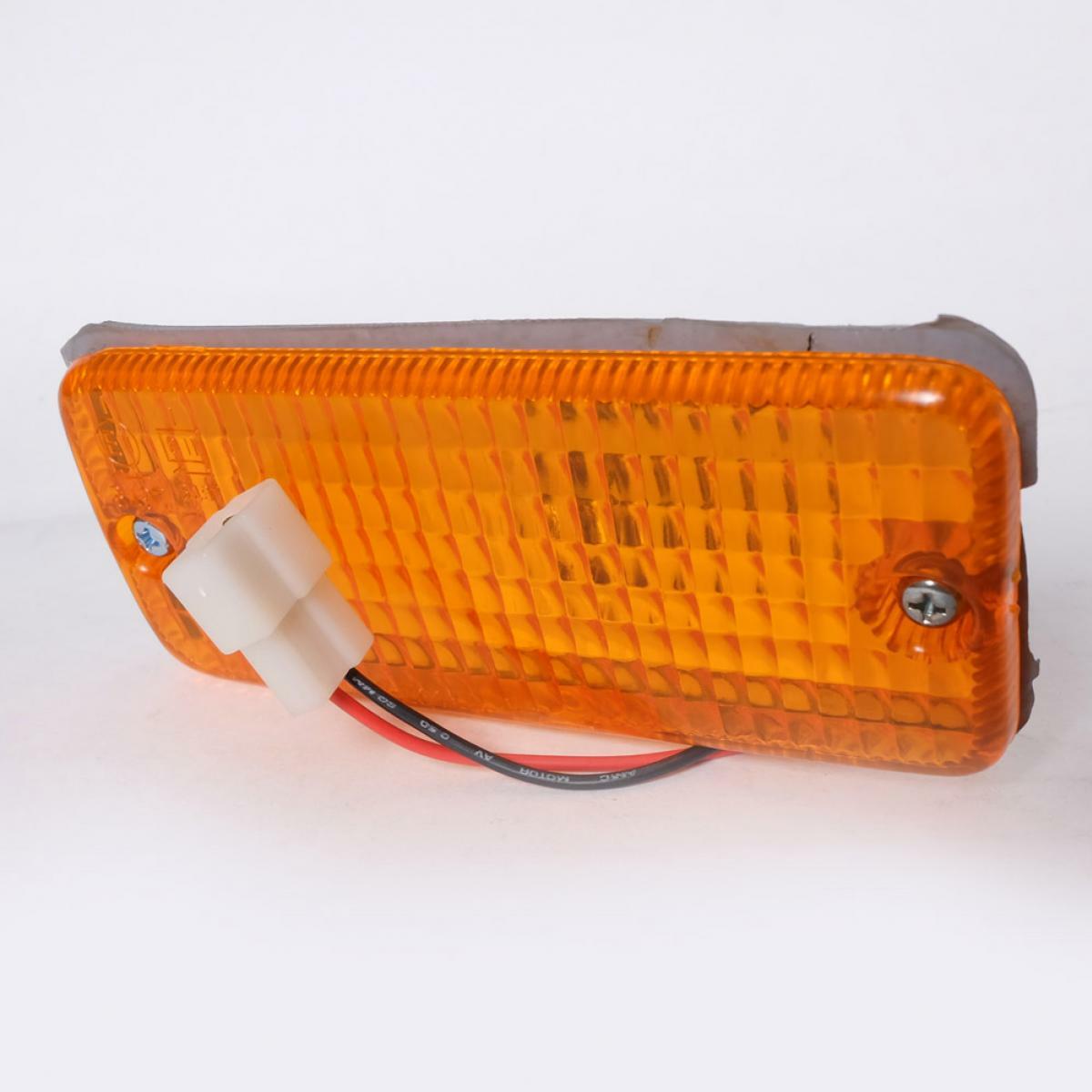 Bumper Lamp Indicator Light RH Right Fit Mitsubishi Galant Sigma