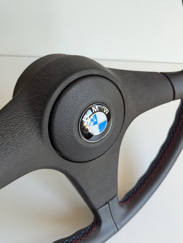 Steering Wheel OEM USED BMW Sport 1 Rare Leather E28 E30 E32 E34 1986-1991 - Picture 7 of 13