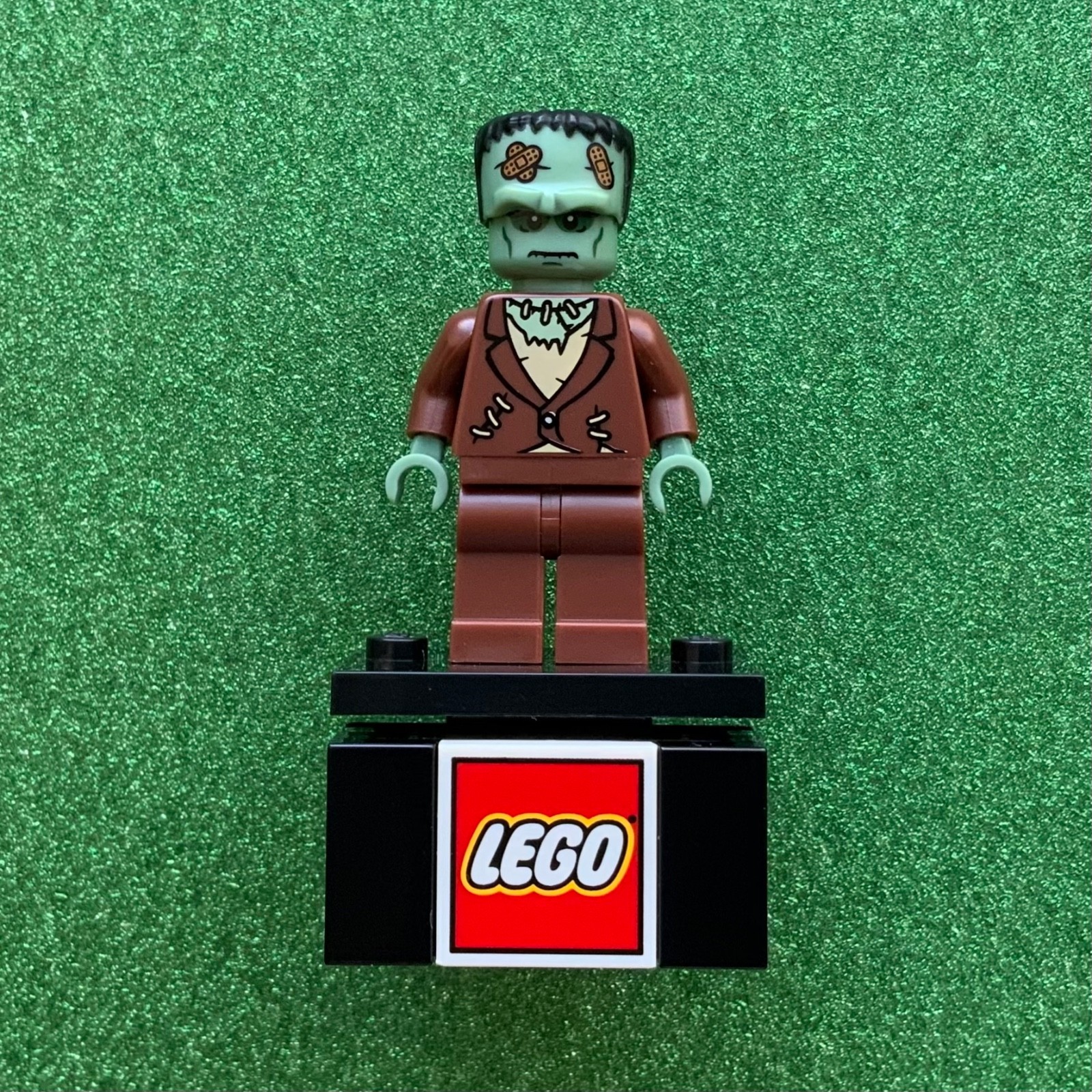 Genuine Lego The Monster Minifigure (CMF - Used - Series 4 - COL055)