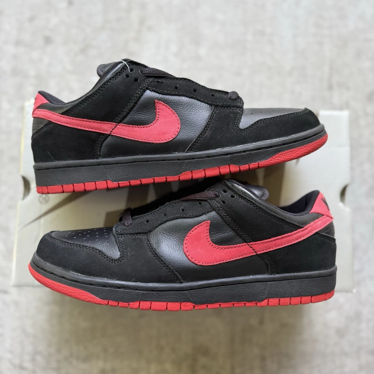 靴 NIKE SB DUNK LOW \