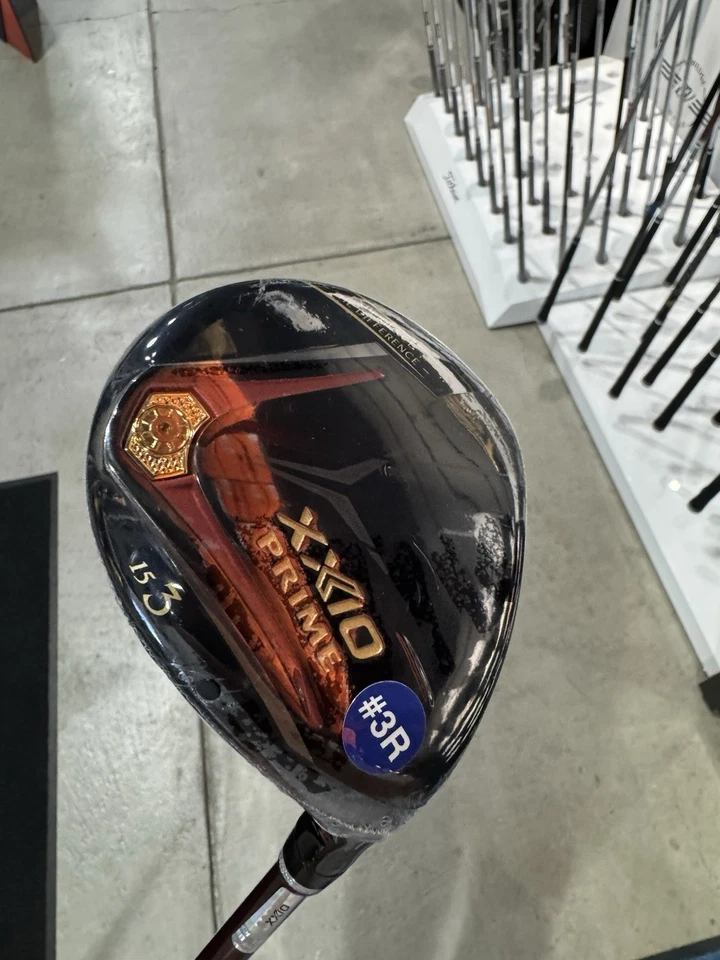 xxio prime 3 wood regular flex graphite shaft - Image 3 of 4