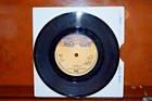 Kiss - Rocket Ride / Love Gun - U.K. Vinyl 7”  Casablanca - 1977 /G347