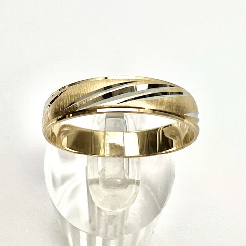 Mens 10K Brushed Yellow Gold Diagonal Diamond Cut Solid Wedding Band Ring 11.75+