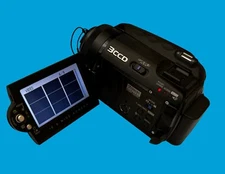 JVC Everio GZ-MG555U (30 GB) Camcorder