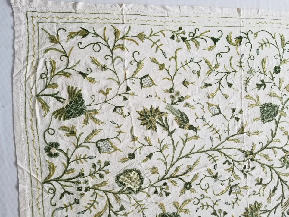 Vintage Kashmiri Crewel Work Hand Embroidered Tree Of Life Bedspread 242x186cm - Image 2 of 4