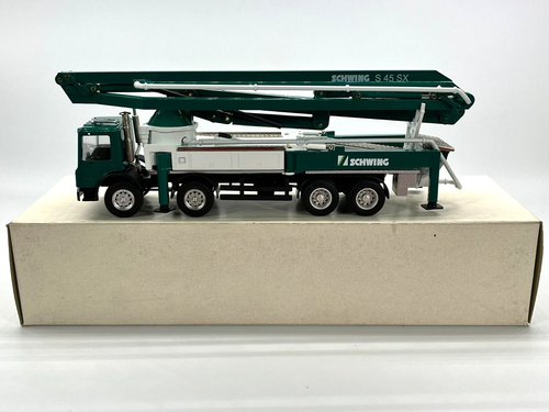 CONRAD Modelle I SCHWING S45 SX Betonpumpe auf MACK (1:50) - Bild 9 von 9