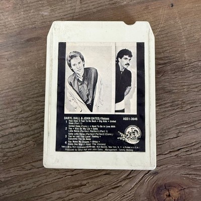 Daryl Hall & John Oates Voices 8-Track Tape RCA AQS1-3646 White Vintage Used