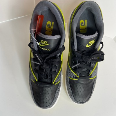 Nike AIR Assault Low Bright Cactus Sneakers NIB - Men display picture 3