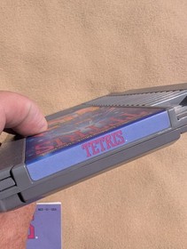 Cartuchos de juego NES, Tetris 1 y 2 con manuales y estuche NES Clamshell.