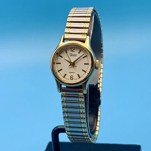 TIMEX Women’s Vintage 2002 Quartz Wristwatch Expandable Band Working New Battery