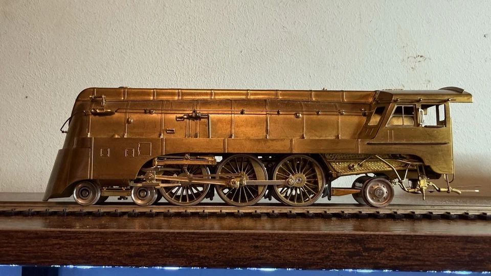 Milwaukee road Overland OMI HO scale Chippewa 4-6-2 Streamlined - Image 3 of 4