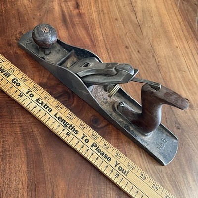 Vintage Stanley Bailey No. 5 Wood Plane w Crack