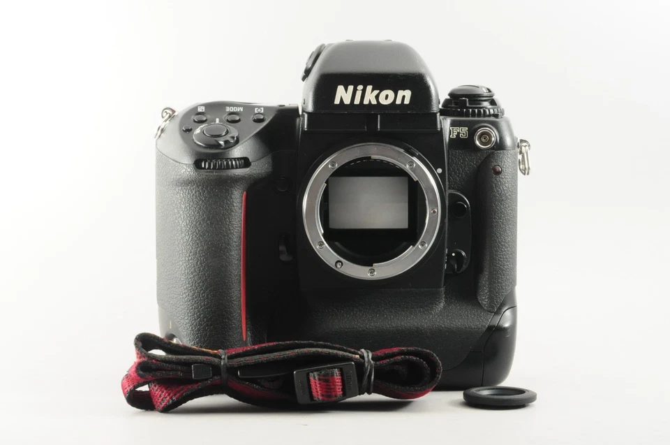 US Stock Late Model Nikon F5 35mm Professional SLR Film Camera Body N Mint #3544 - Image 2 of 4