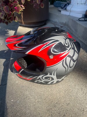 Youth Black/Red Kylin MotorSport Helmet w/ Strap [FMVSS 218 DOT] Approved - SX