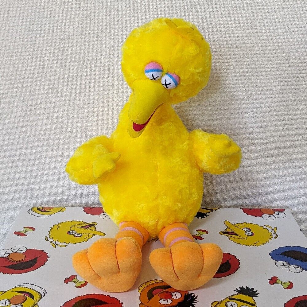 Kaws Sesame Street UNIQLO Plush LIMITED BOX Complete Doll Kaws Sesame Street UNIQLO Plush LIMITED BOX Complete Doll