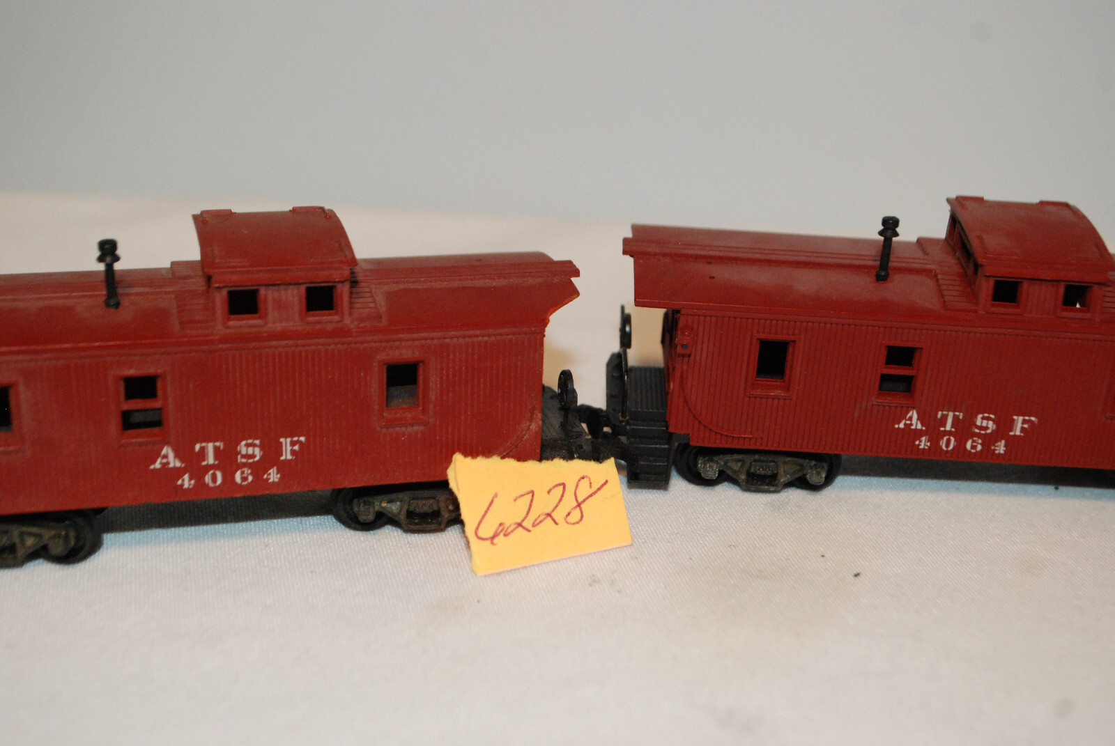 ATSF Cabooses HO Scale Train Car Revell eBay