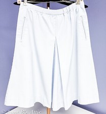 Vintage 70's Jantzen Ladies Pale Blue Elastic Waist Pocketed Culotte Short 14