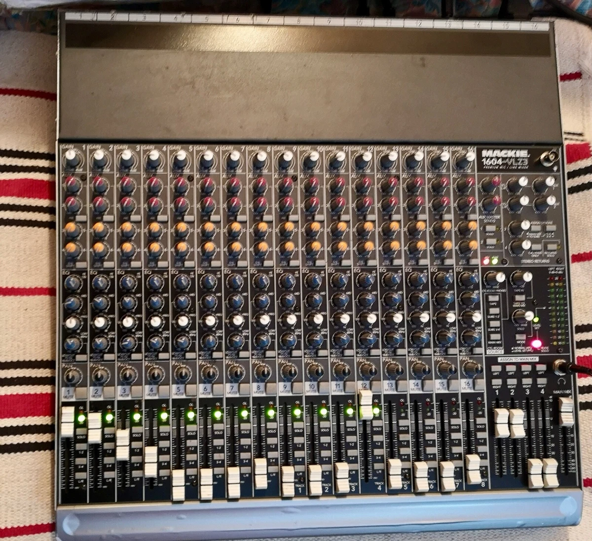 Mackie 1642-VLZ PRO