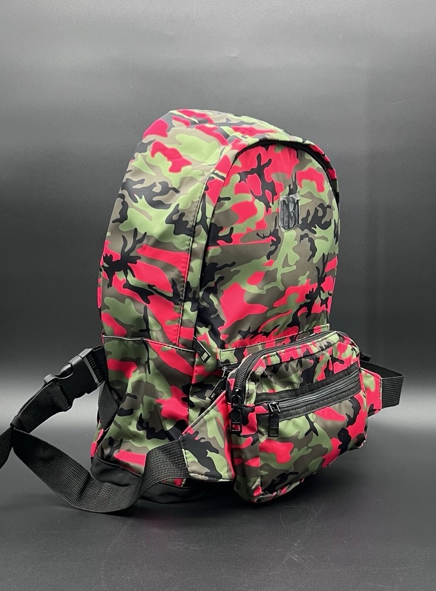 Badgley Mischka Nylon Pink Camo Backpack | eBay display picture 1