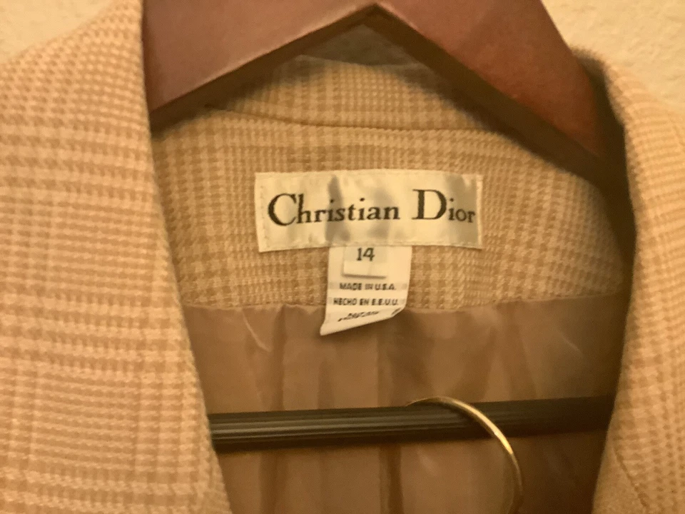 Винтажный 90-х Christian Dior одиночная кнопка Blazer юбка костюм размер 14 бежевый - Изображение 4 из 4
