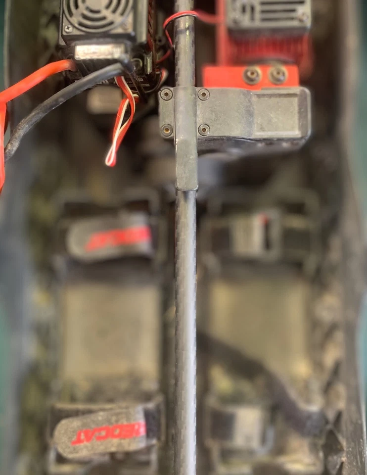 Soporte de chasis de fibra de carbono Redcat machete Foto 4 de 4