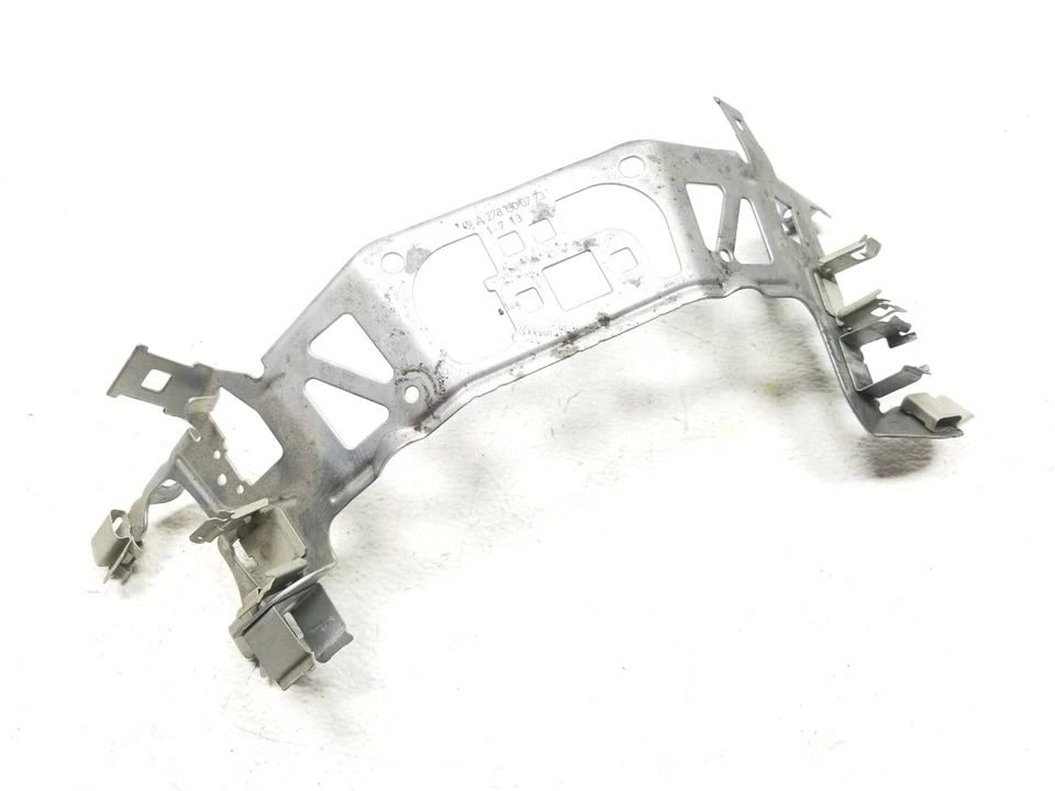 12 13 14 MERCEDES-BENZ C300 SISTEMA DE ESCAPE SUSPENSIÓN SOPORTE MONTAJE OEM Foto 2 de 4