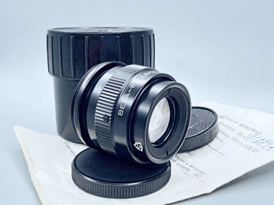 Lente Vega-11U 50 mm f/2,8 copia montaje TESSAR M 39 hecha en URSS Foto 2 de 4