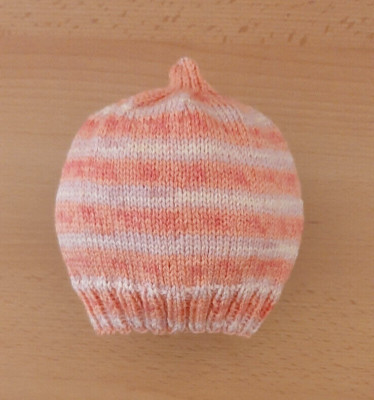 Neugeborenen-Mütze, Frühchen-Mütze, Babymütze mit Zipfel, *Handarbeit Neu*