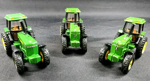 Ertl 1:64 scale John Deere Tractor Gard Body Farm Toy Diecast Lot Green 