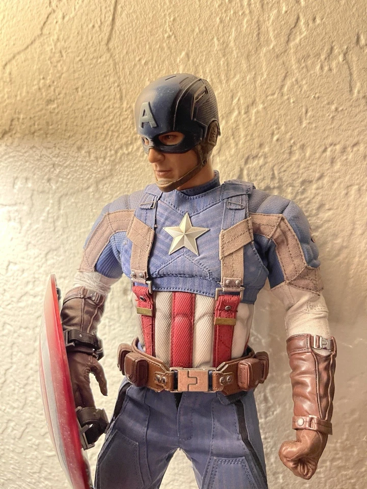 Hot Toys Capitán América - El Soldado de Invierno - *Casco Personalizado* Foto 3 de 4