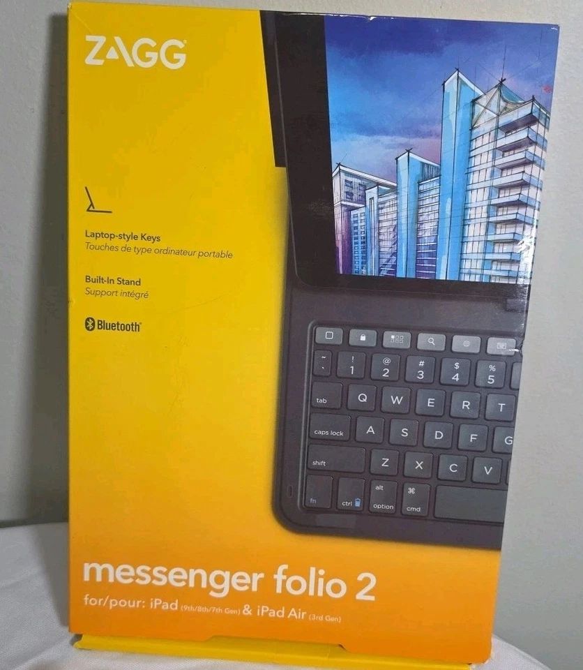 GRAY KEYBOARD FOLIO & PINK PROTECTIVE CASE iPad 9th/8th/7th Gen, Air 3rd Gen - Image 4 of 4