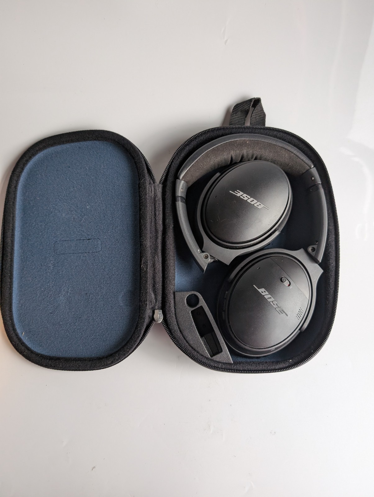 Bose QuietComfort 35 QC35 Black Wireless Headphones