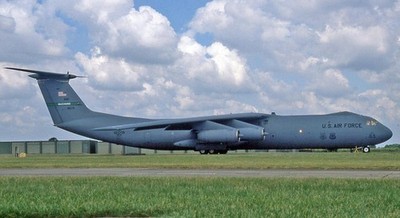 Lockheed C-141 C141 Starlifter McChord Desk Wood Airplane New Model Large 1/130