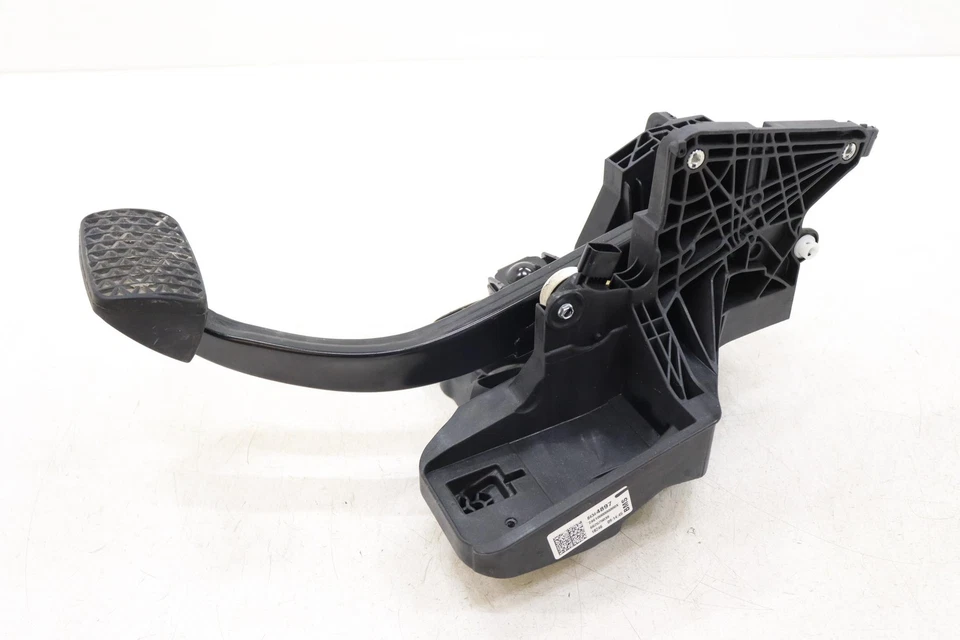 2019 BUICK REGAL 制动踏板 — 第 3/4 张图片