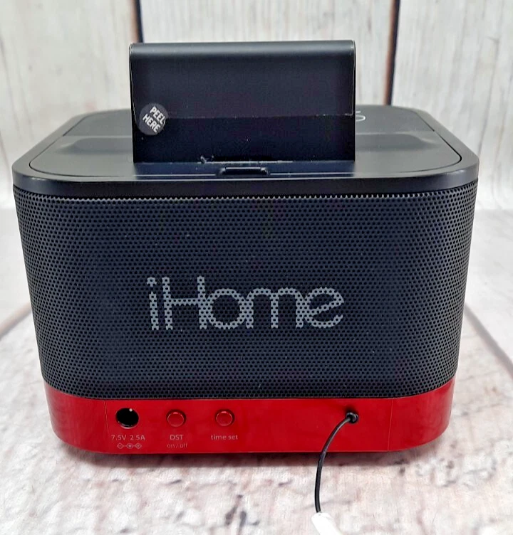 iHome (iK50) SMARTDESIGN FM Stereo Alarm Clock and Charger Speaker - Image 4 of 4