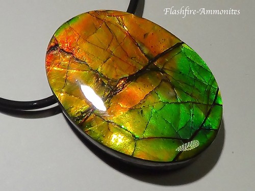 115 carat.!! I Sammler Ammolite Anhänger   Grün-Golden-Orange-Rot   + VIDEO - Bild 1 von 7