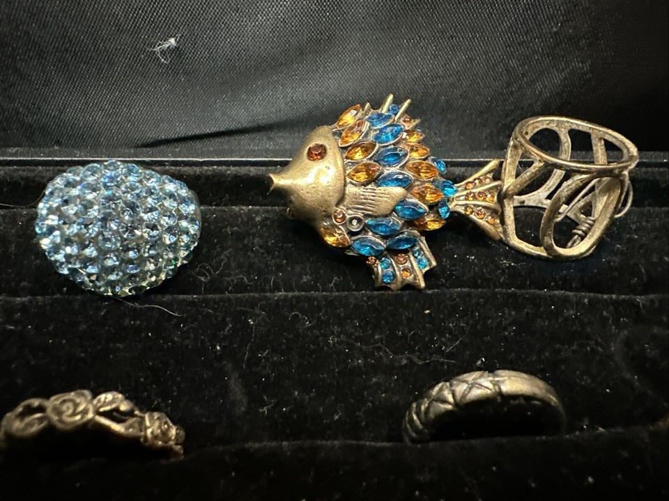 Vintage Boho Large Ring Lot Of 50 + Pcs Of Costume Jewelry Vintage