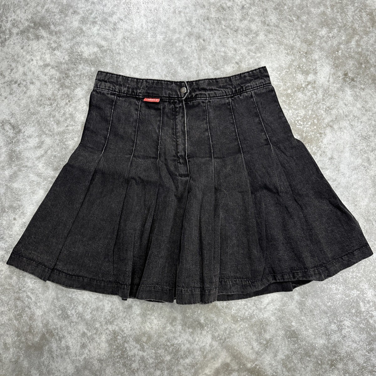 H & M Angelic Denim Skirt Black Women's Size 28 Skort Y2K H & M Angelic Denim Skirt Black Women's Size 28 Skort Y2K