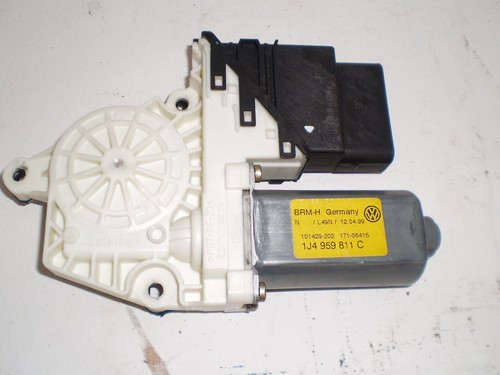 Original VW Golf 4 Fensterhebermotor  1J4959811C a2297