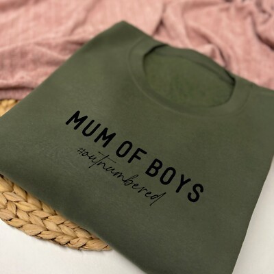 MUM OF BOYS Sweatshirt - Boy Mum, Mum Jumper, Mother's Day, Gift For Mum, XS-2XL