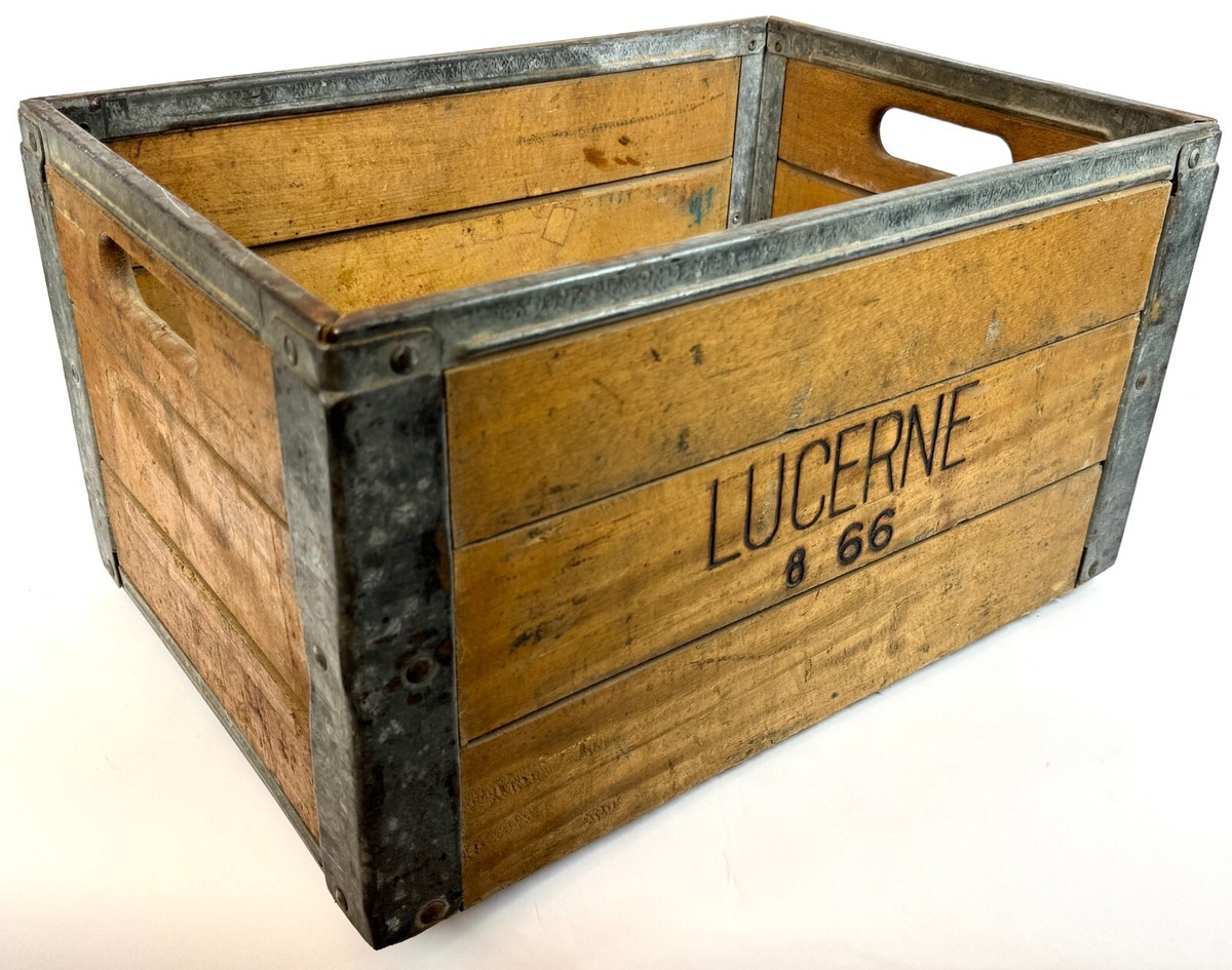 LUCERNE 1966 Vintage Wood Steel Frame Dairy Milk Beverage Delivery