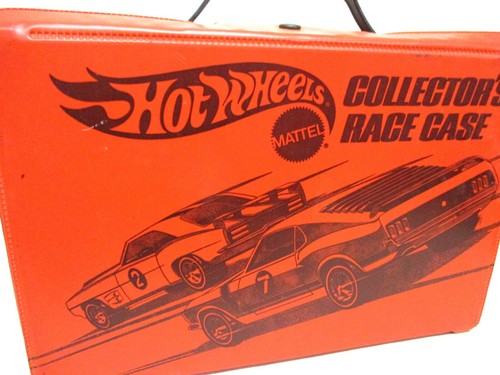 Vintage 1973 Hot Wheels Mattel Collector's Race Case 12 Car Carrier - Picture 3 of 8