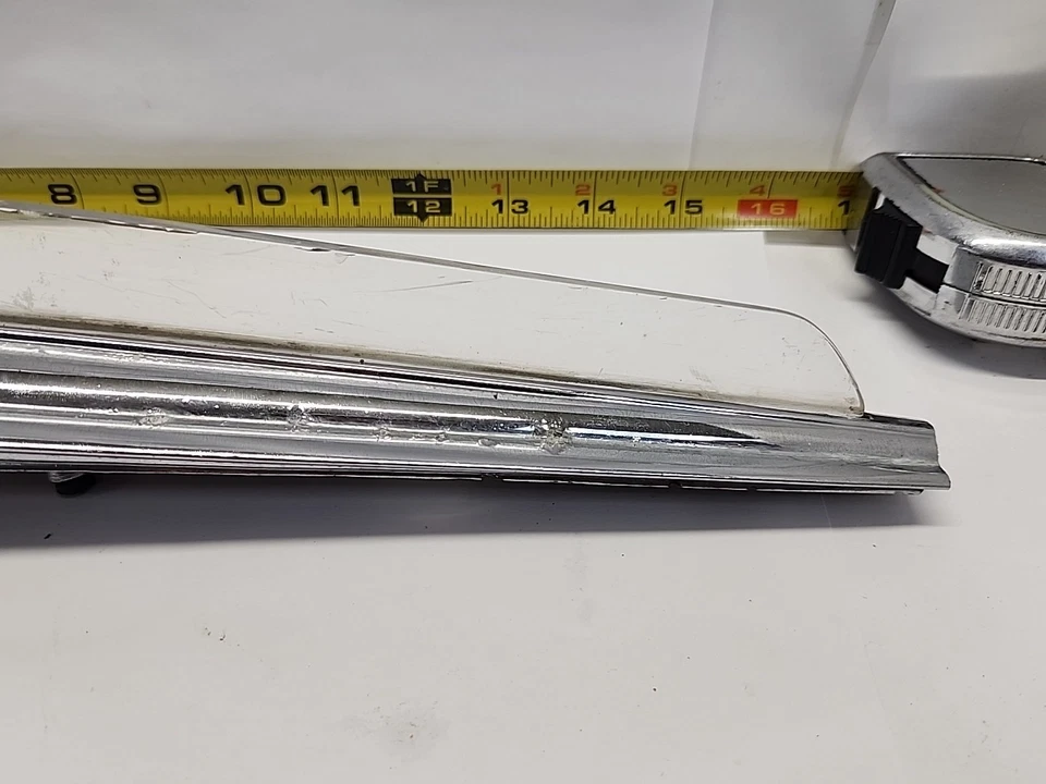 Adorno capó GM OEM con ala Lucite 1947-1948 Chevrolet Fleetline Series (SC16) Foto 4 de 4