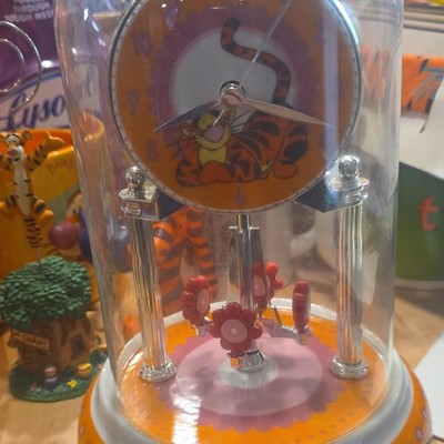 Disney Tigger Dome Desk Clock Orange/Pink with Spinning Flower Pendulum