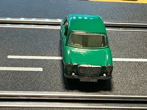 Matchbox Lesney 1-75 Series Green MG 1100 No 64 W/Dog & Driver DieCast 1/57 - Picture 3 of 9