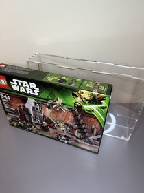 LEGO Star Wars: Duel On Geonosis (75017) new sealed with acrylic case