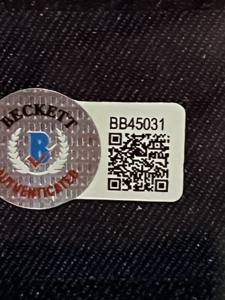 Chipper Jones Atlanta Braves Autographed Signed Framed Jersey W/Beckett COA - Image 3 of 4