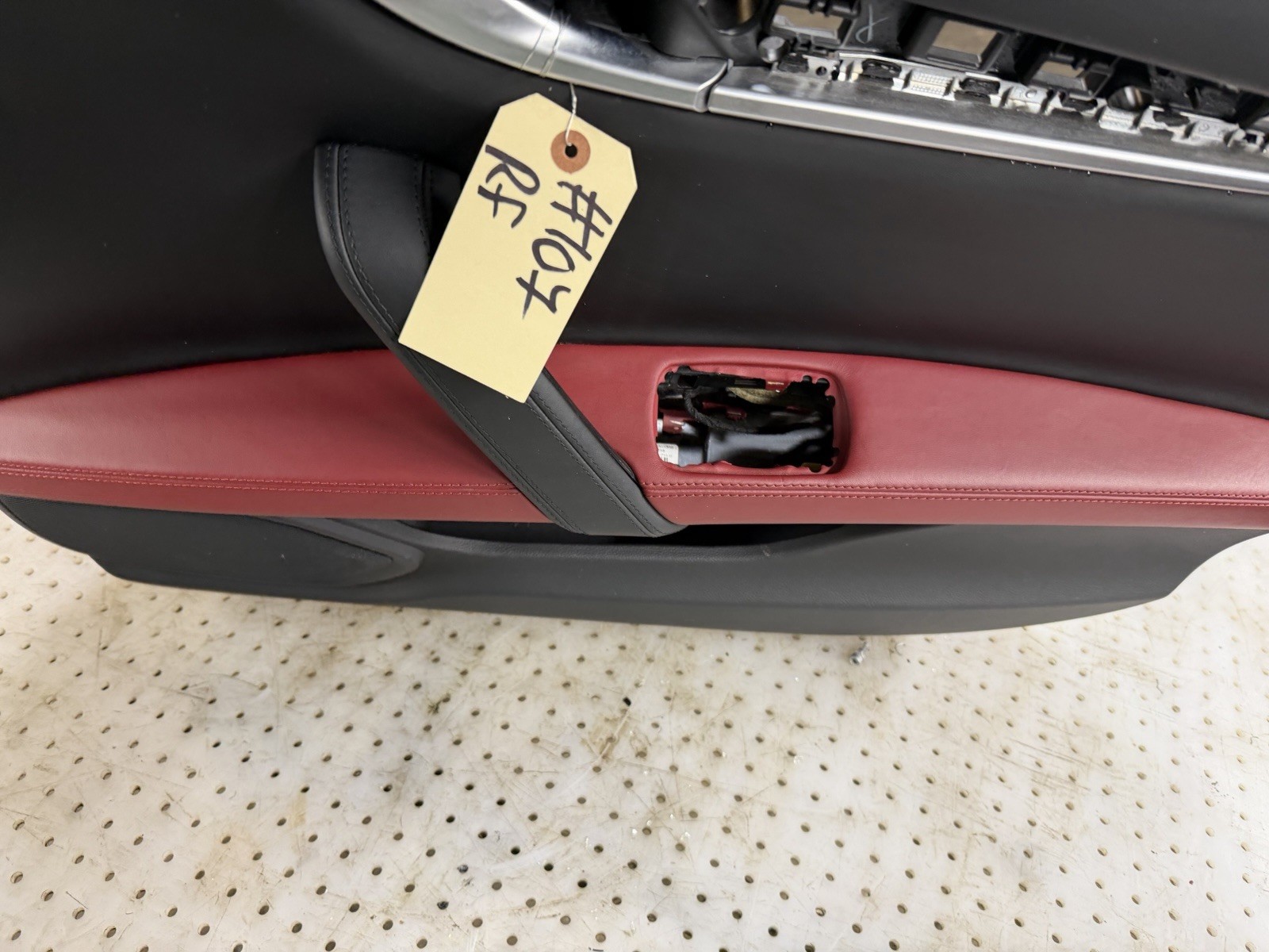 14-22 Maserati Ghibli M157 Front Right Pass Side Interior Door Cover Panel Oem
