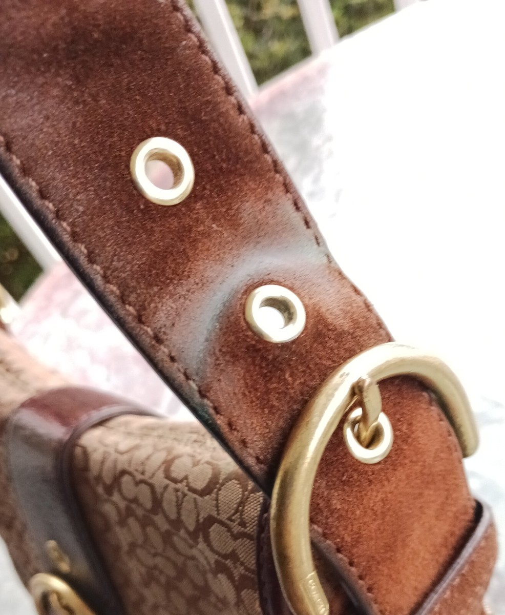 極美品✨COACH SOHO シグネチャー　ショルダーバッグ　y2k 6818 極美品✨COACH ソーホー シグネチャー ショルダーバッグ y2k 6818