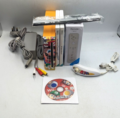 Super Mario Wrapped Wii Konsole mit Spielen (Konsolen-ID AA Loc A1)